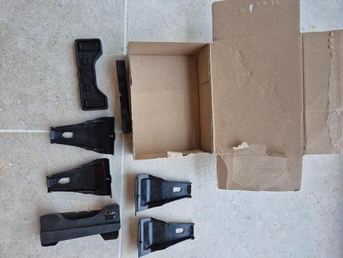 thule kitset 145032 voor evo clamps Renault Megane/scenic, Auto diversen, Dakdragers, Zo goed als nieuw, Ophalen of Verzenden