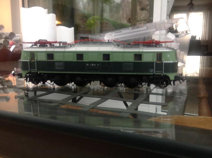 Marklin 39681 E18 42 OBB digitaal, Hobby & Loisirs créatifs, Trains miniatures | HO, Comme neuf, Locomotive, Märklin, NS, Enlèvement ou Envoi