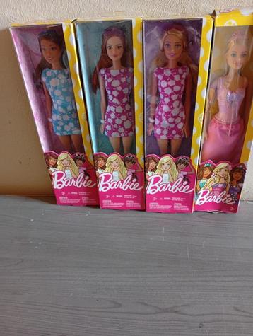 Barbie poppen nieuw nog in doos, Enlèvement, Neuf, Barbie