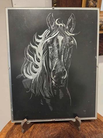 Te koop: Twee prachtige scratchboard-etsen van paarden beschikbaar voor biedingen