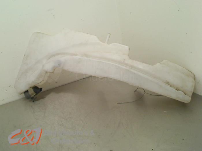 Réservoir lave-glace avant d'un Nissan Navara, Autos : Pièces & Accessoires, Vitres & Accessoires, Nissan, Utilisé, 3 mois de garantie