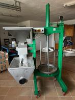 Presse à olives pour la production d’huile d’olive, Enlèvement, Utilisé, Autres types, Autres matériaux