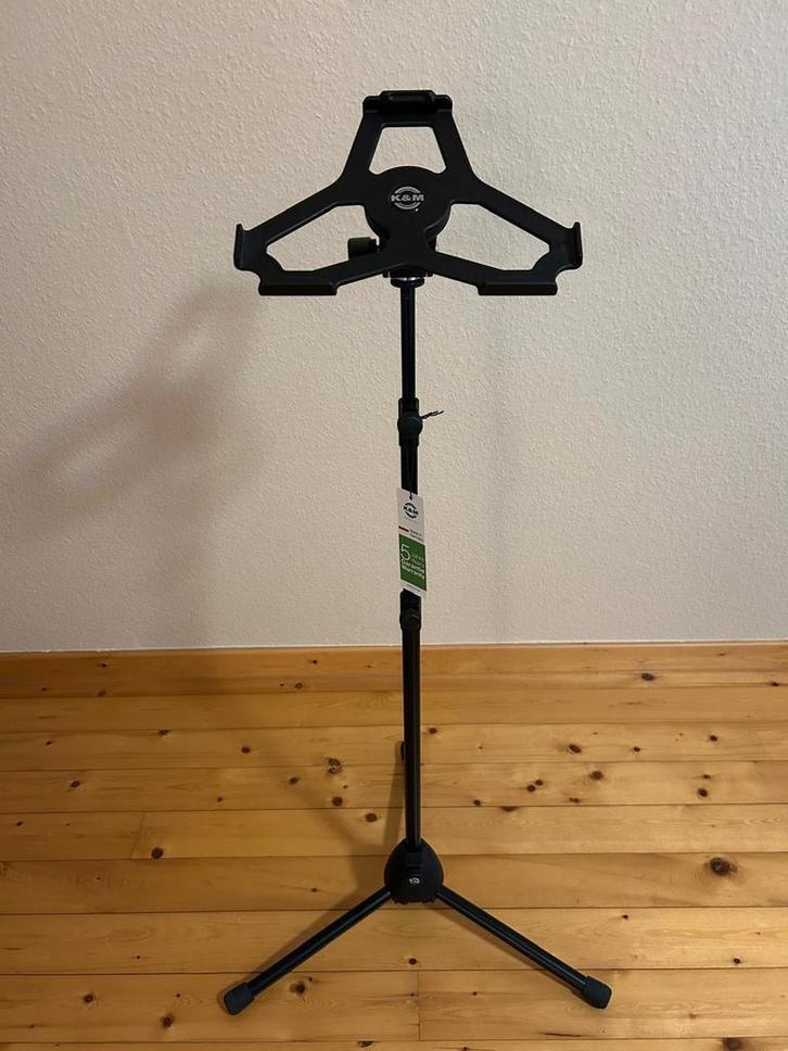 I Pad staander Kôning en Meyer, Musique & Instruments, Pieds, Comme neuf, Pied, Accordéon, Violoncelle, Contrebasse, Batterie ou Percussions