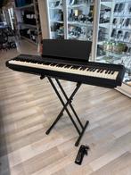 Yamaha P-105 synthesizer + Stagg pedaal en statief, Muziek en Instrumenten, Synthesizers, Ophalen, Gebruikt, 88 toetsen, Yamaha