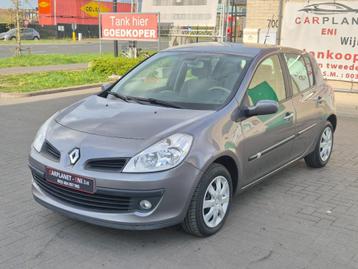 Renault Clio -Automaat -Cruisontrol -Airco - Trekhaak 95d.km beschikbaar voor biedingen