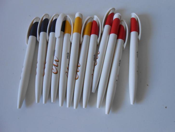 12 balpennen Europese gemeenschap België, Diversen, Schrijfwaren, Nieuw, Ophalen of Verzenden