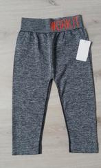 NIEUWE sportbroek,maat 134, Kinderen en Baby's, Kinderkleding | Maat 134, Ophalen of Verzenden, Nieuw, Meisje, Sport- of Zwemkleding