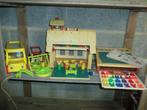 FISHER PRICE Vintage schooltje met héél véél gerief erbij, Set de jeu, Utilisé, Sonore, Enlèvement ou Envoi