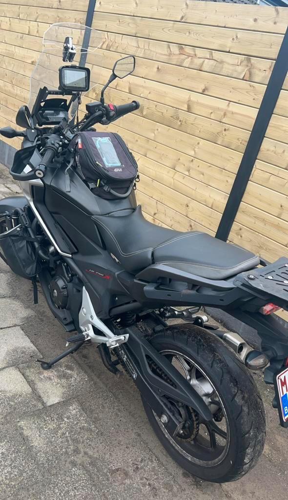 Honda nc750x DCT automaat, Motoren, Motoren | Honda, Particulier, Toermotor, meer dan 35 kW, 2 cilinders, Motorrijbewijs A, ABS