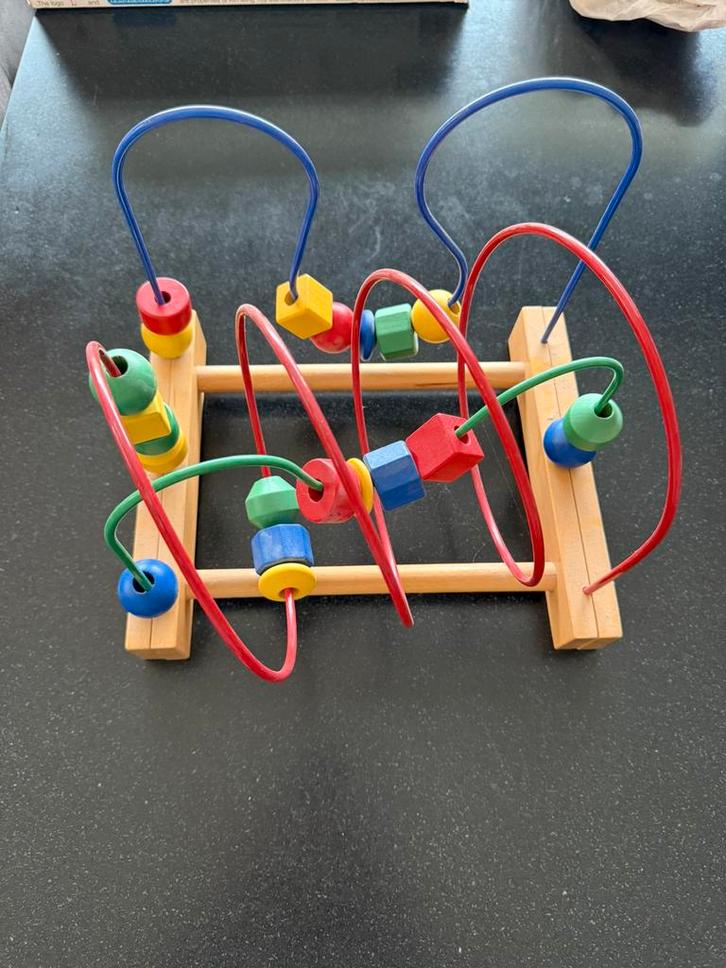 Kralenspiraal IKEA, peuter, houten kralenrollercoaster, Kinderen en Baby's, Speelgoed | Houten speelgoed, Zo goed als nieuw, Ophalen