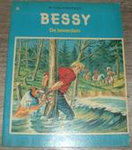 bessy strips nrs 105-106-107-108 met bijhorende sticker, Willy Vandersteen, Ophalen of Verzenden, Zo goed als nieuw, Meerdere stripboeken