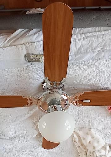 ventilateur de plafond avec lampe beschikbaar voor biedingen
