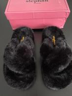 Zwarte faux fur slippers/pantoffels, Kleding | Dames, Schoenen, Nieuw, ANDERE, Slippers, Ophalen of Verzenden