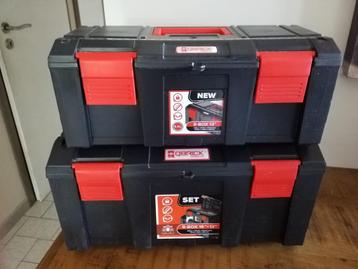 Lot de 2 Boîtes  à outils beschikbaar voor biedingen
