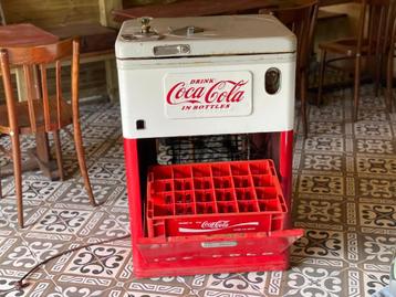 Coca Cola Vending machine beschikbaar voor biedingen