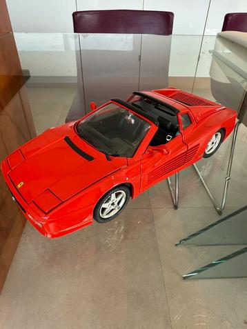 Ferrari 512 TR testarossa 1:18 beschikbaar voor biedingen