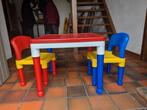 Lego speeltafel met 2 stoeltjes, Kinderen en Baby's, Speelgoed | Speeltafels, Ophalen, Zo goed als nieuw