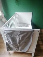 Lit bébé évolutif + matelas+ draps de lit + Protège-matelas, Ophalen, Zo goed als nieuw, Minder dan 140 cm, Matras