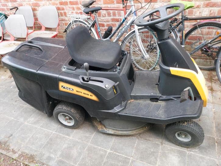 Zitmaaier Stiga, Tuin en Terras, Zitmaaiers, Ophalen