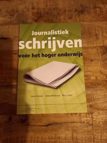 Journalistiek schrijven voor het hoger onderwijs beschikbaar voor biedingen
