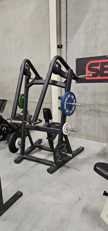 Gymfit plateloaded DY row beschikbaar voor biedingen