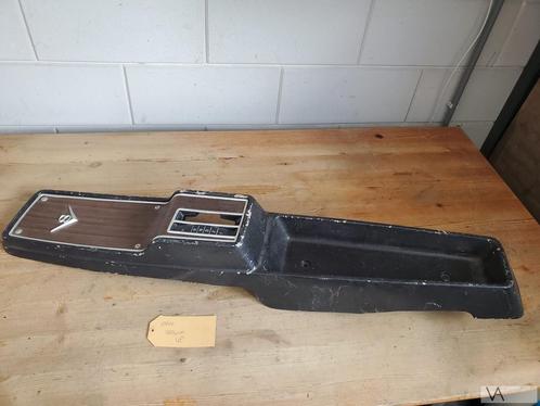 Opel Diplomat V8 1969 - 1978 middenconsole met V8 logo €200, Auto-onderdelen, Interieur en Bekleding, Opel, Gebruikt, Ophalen of Verzenden