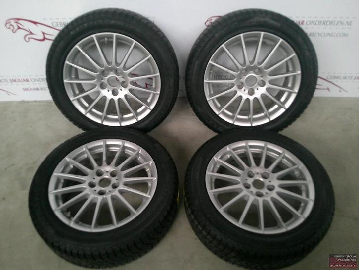 17" Jaguar XE velgen set met Pirelli winterbanden, Auto-onderdelen, Banden en Velgen, Velg(en), Personenwagen, Gebruikt, Ophalen of Verzenden