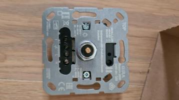 Gira draaidimmer beschikbaar voor biedingen
