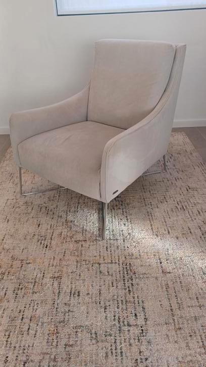 Natuzzi fauteuil met voetenbank, Huis en Inrichting, Fauteuils, Gebruikt, Stof, 50 tot 75 cm, 75 tot 100 cm, Ophalen