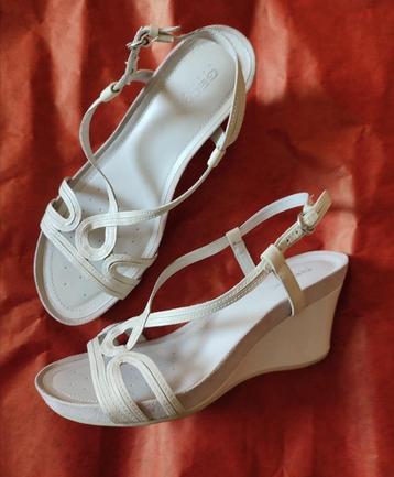 Sandalen Geox, schoenmaat 39 beschikbaar voor biedingen