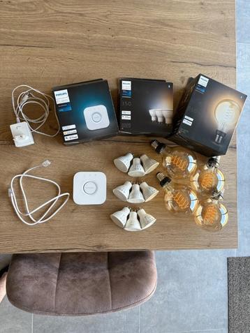 Philips Hue - Bridge + Spots + Bulbs beschikbaar voor biedingen