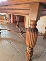 antieken eiken tafel, Enlèvement