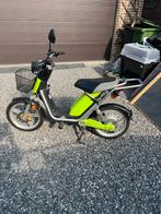 elektrische brommer batterij is defecte, Fietsen en Brommers, Ophalen, Gebruikt
