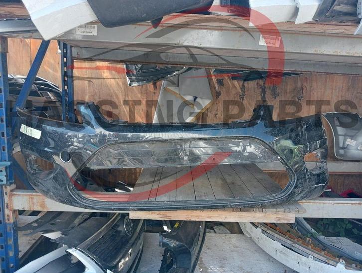 Voorbumper Ford Focus II 8M5117757AW, Auto-onderdelen, Carrosserie, Bumper, Ford, Voor, Gebruikt, Ophalen of Verzenden