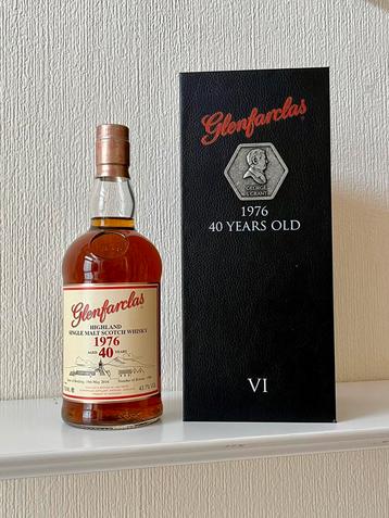 Glenfarclas 40 years 1976 Family Collector Series VI  beschikbaar voor biedingen