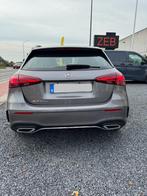 Mercedes-Benz Klasse A250e AMG-lijn — 2024 — 12.300 km, 5 zetels, 5 deurs, Dealer onderhouden, Zilver of Grijs