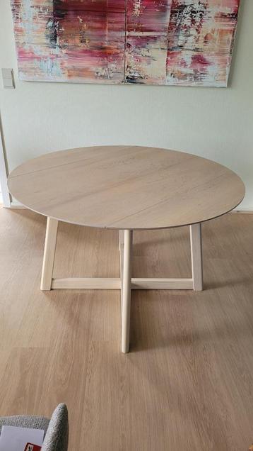 Table salle à manger Kave Home, Ronde dia 120 cm