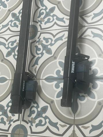 Thule Squarebars + 415 kit (open dakrails) beschikbaar voor biedingen
