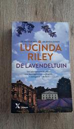 Boek 'De lavendeltuin' van Lucinda Riley, Boeken, Ophalen of Verzenden, Zo goed als nieuw
