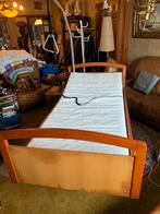 Te koop elektrisch ziekenhuisbed, Ophalen, Gebruikt