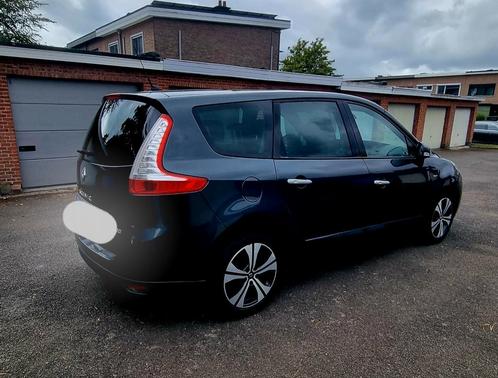 Scenic 1.5DCI BOSE EDITION PANORAMISCH DAK EURO 5 BJ 2011, Auto's, Renault, Particulier, ABS, Achteruitrijcamera, Adaptieve lichten