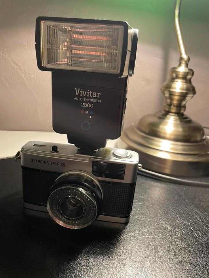 Olympus Trip 35 incl. flits & hoes, Audio, Tv en Foto, Fotocamera's Analoog, Refurbished, Olympus, Ophalen