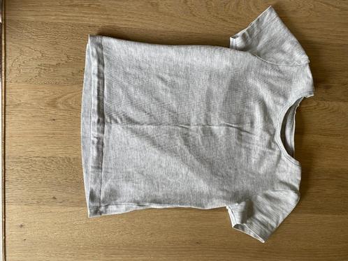 grijze t-shirt van Hema maat 98/104, Kinderen en Baby's, Kinderkleding | Maat 98, Gebruikt, Meisje, Shirt of Longsleeve, Ophalen of Verzenden
