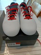 Chaussures de football Adidas taille 37 nouvelles Nike 27 et, Enlèvement, Neuf, Chaussures