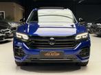 Volkswagen Touareg 3.0 TDi V6 R-Line AUTO AIRMATIC DISTRONIC, Auto's, Gebruikt, Blauw, 170 kW, Leder
