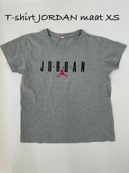 JORDAN als nieuwe tshirt maat XS, Kleding | Heren, T-shirts, Zo goed als nieuw, Maat 46 (S) of kleiner, Grijs, Ophalen of Verzenden