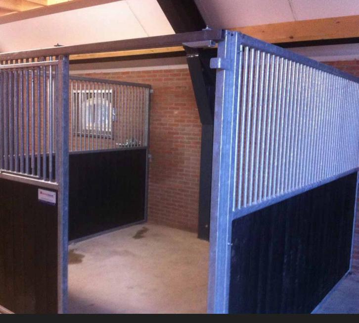 paardenboxen, Dieren en Toebehoren, Paarden en Pony's | Overige Paardenspullen, Gebruikt, Overige soorten, Verzenden