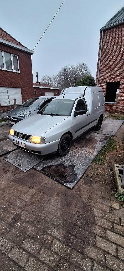 Volkswagen caddy, Autos, Volkswagen, Particulier, Vitres électriques, Éclairage LED, Radio, Attache-remorque, USB, Diesel, Euro 3