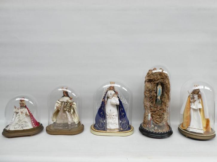 Vijf globes met inhoud, Antiek en Kunst, Antiek | Religieuze voorwerpen, Ophalen