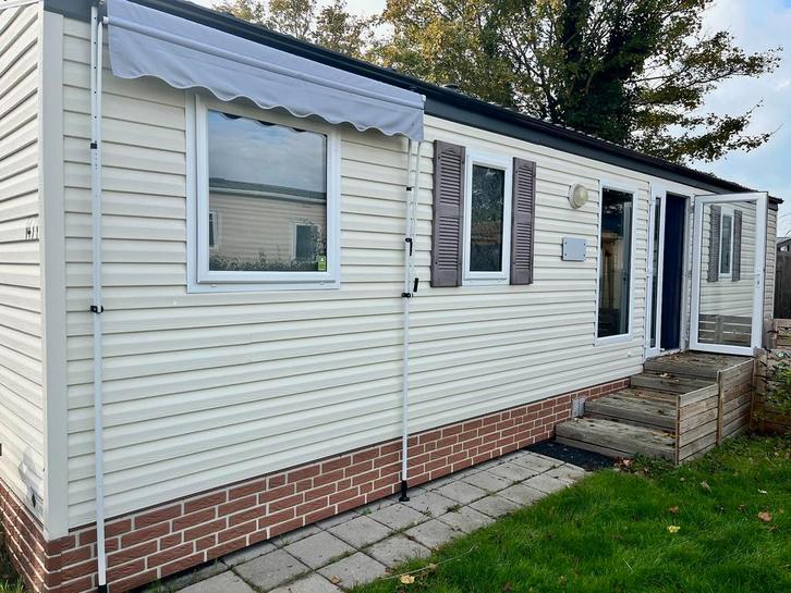 Stacaravan willerby villa deluxe, Caravans en Kamperen, Stacaravans, tot en met 3, Ophalen